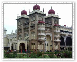 Maharaja Palace, Mysore Tour & Travel